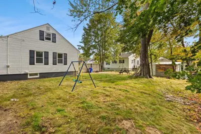 26 Lamb St, Attleboro, MA 02703 - Photo 25
