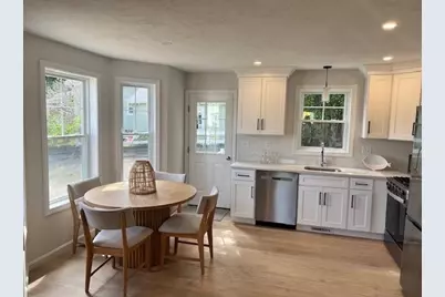 7 Ambrose Way #5, Shirley, MA 01464 - Photo 5