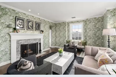 65 Commonwealth Ave #8B, Boston, MA 02116 - Photo 1