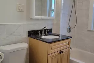 31 Avalon Ave, Quincy, MA 02169 - Photo 9