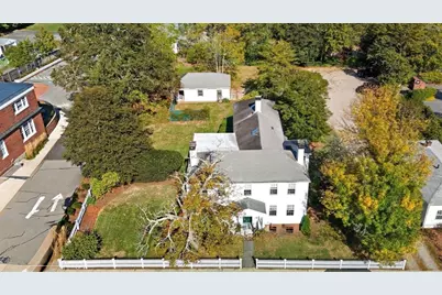 98 Main Street, Falmouth, MA 02540 - Photo 3