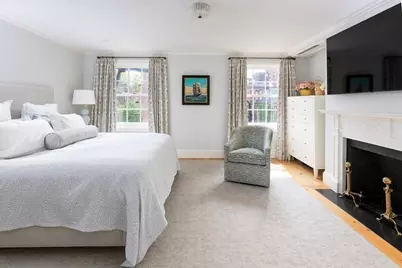 62 Chestnut St, Boston, MA 02108 - Photo 13