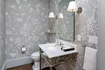 62 Chestnut St, Boston, MA 02108 - Photo 7