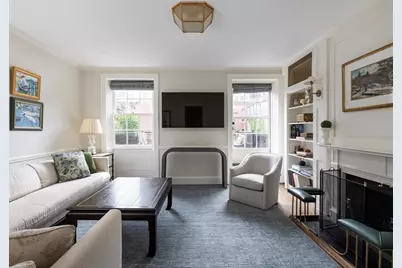 62 Chestnut St, Boston, MA 02108 - Photo 9