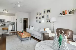 411 Marlborough St, Boston, MA 02115 - Photo 5