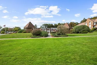 26 Williamsburg Ct #22, Shrewsbury, MA 01545 - Photo 25