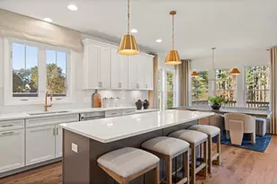 24 Lloyd Cir, Norton, MA 02766 - Photo 7