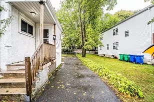 47 Bridges Ave, Newton, MA 02460 - Photo 15