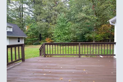 28 Stetson Dr, Marlborough, MA 01752 - Photo 3