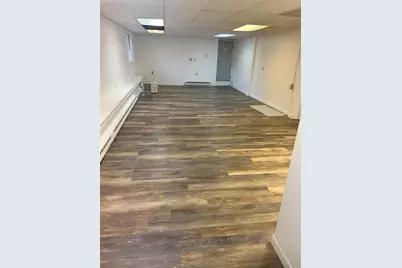 37 Crystal Ave #5, Derry, NH 03038 - Photo 3