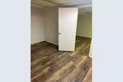 37 Crystal Ave #5, Derry, NH 03038 - Photo 1