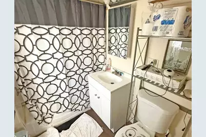 710-712 School St, Lowell, MA 01851 - Photo 13