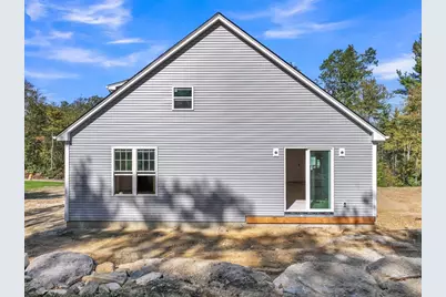 18 Lakeshore Drive, Douglas, MA 01516 - Photo 9