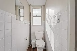 15 Chapman Ave, Holyoke, MA 01040 - Photo 13