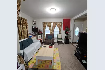 19 Lawton Street, Lowell, MA 01851 - Photo 7