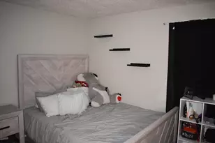 34 Wallace St, Springfield, MA 01119 - Photo 17