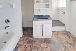 12 School St, Northampton, MA 01060 - Photo 7