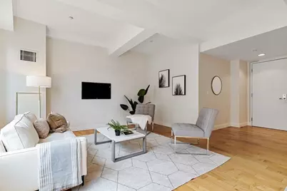 35 Fay St #607, Boston, MA 02118 - Photo 5