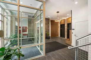 35 Fay St, Boston, MA 02118 - Photo 11