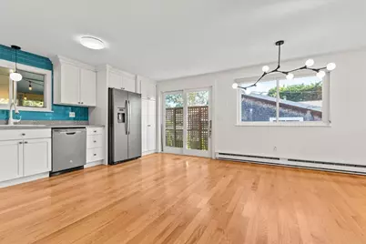 16 Off Conwell St, Provincetown, MA 02657 - Photo 5