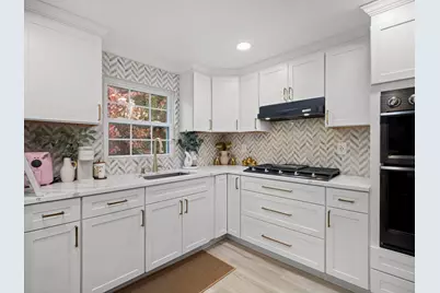 217 Park St, North Reading, MA 01864 - Photo 3