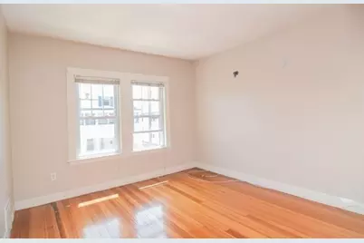 51 Windsor Rd #2, Medford, MA 02155 - Photo 7