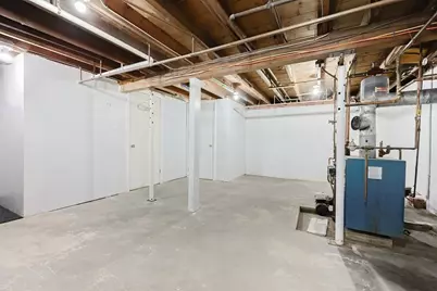 37 Maplewood Ave, Methuen, MA 01844 - Photo 35