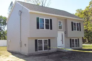 15 Wilson Ave, Athol, MA 01331 - Photo 5