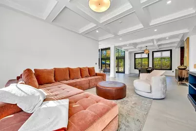 19 Bridle Spur Ln, Danvers, MA 01923 - Photo 9