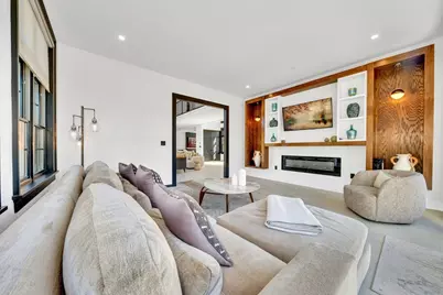 19 Bridle Spur Ln, Danvers, MA 01923 - Photo 7