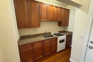 293 Broadway, Methuen, MA 01844 - Photo 1