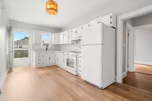 82 Cliff St, Quincy, MA 02169 - Photo 13