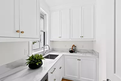 15 Glenland, Brookline, MA 02467 - Photo 5