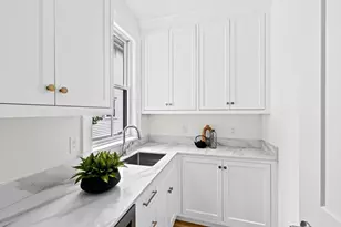 15 Glenland, Brookline, MA 02467 - Photo 5