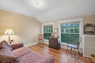 31 Wellesley Rd, Holyoke, MA 01040 - Photo 23