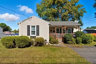 210 Clarendon Ave, Chicopee, MA 01013 - Photo 1
