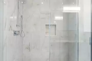 595 Albany St, Boston, MA 02118 - Photo 11