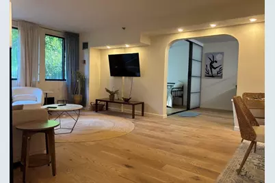 1731 Beacon St #4, Brookline, MA 02445 - Photo 9