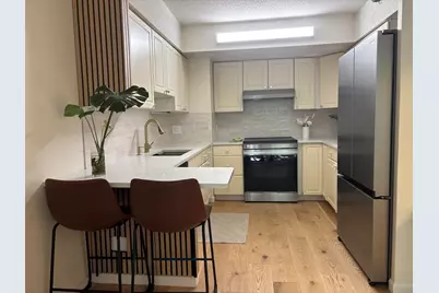 1731 Beacon St #4, Brookline, MA 02445 - Photo 7