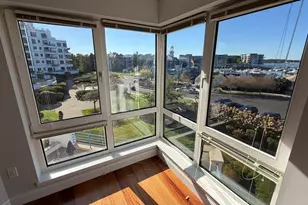 2001 Marina Dr, Quincy, MA 02171 - Photo 11