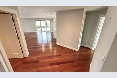 2001 Marina Dr #211, Quincy, MA 02171 - Photo 9