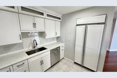 2001 Marina Dr #211, Quincy, MA 02171 - Photo 19