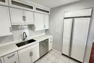 2001 Marina Dr, Quincy, MA 02171 - Photo 19