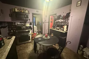 33 Adam St, Pittsfield, MA 01201 - Photo 9