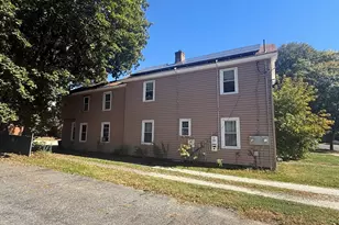 33 Adam St, Pittsfield, MA 01201 - Photo 1