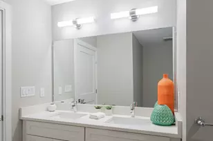 2 Broadway, Lynnfield, MA 01940 - Photo 5