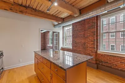 25 Cedar St. #4, Amesbury, MA 01913 - Photo 5