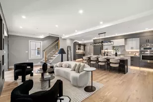 71 Greenough St, Brookline, MA 02445 - Photo 3