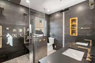 71 Greenough St, Brookline, MA 02445 - Photo 19