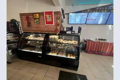 123 Main St, Brookline, MA 02445 - Photo 7